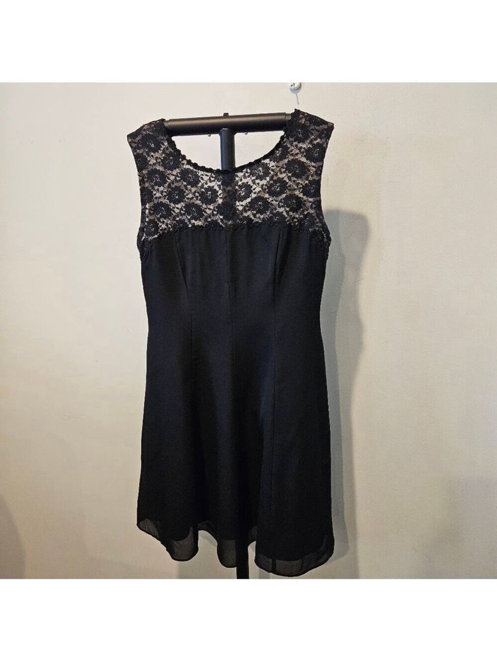 Women's Habits Dress Black with Lace Trim, Size 8 or 10, See Measurements